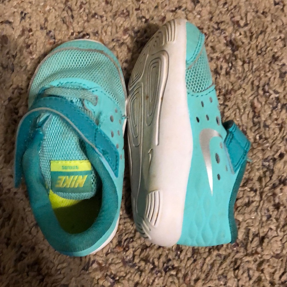 Baby shoes